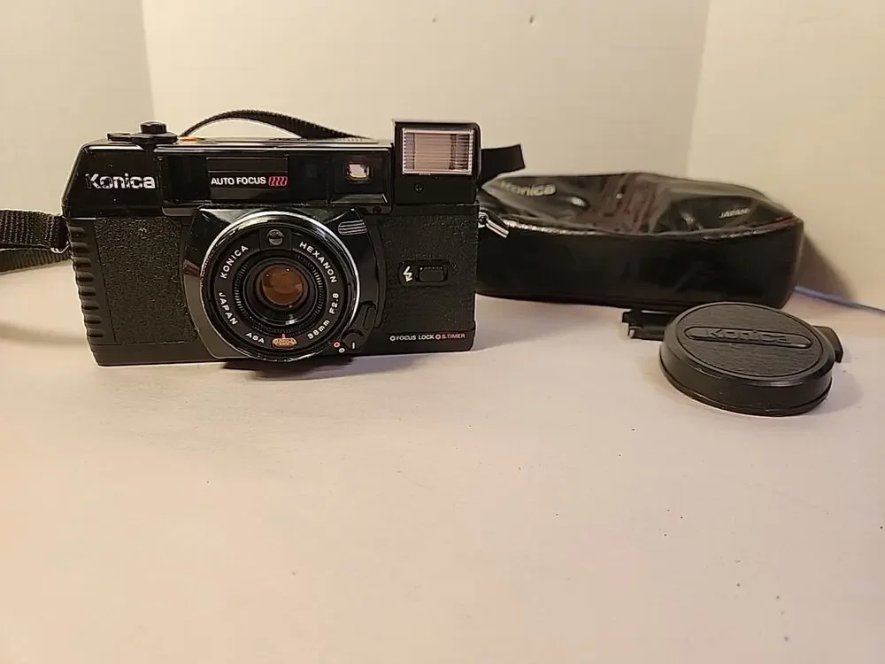 VTG Konica 35mm Auto Focus C 35 AF Film Camera 1982 FIRST AUTO FOCUS JAPAN WORK